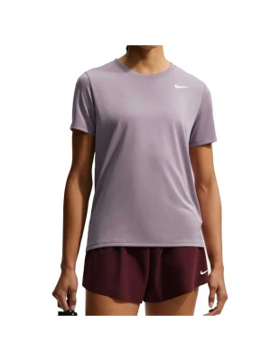 Camiseta Nike Feminina Dri-Fit - Roxa Camiseta Nike Feminina Dri-Fit - Roxa